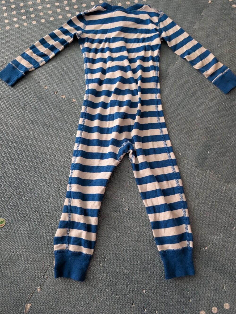 (4) Hanna Andersson 3T Long Pajamas Zip Up - Picture 5 of 10